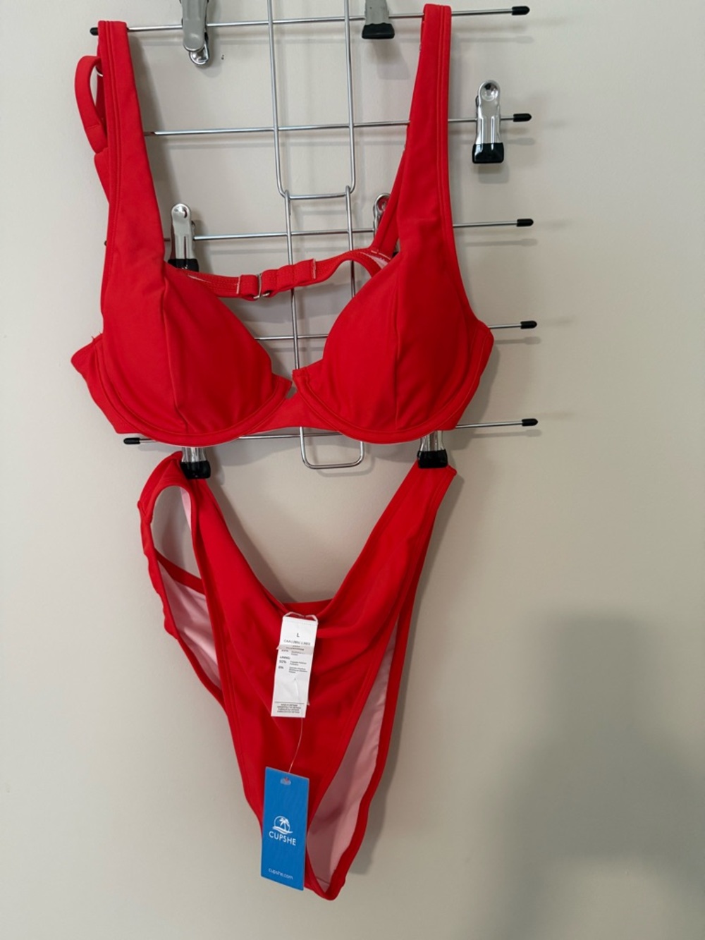 Cupshe Vibrant Red Underwire Bikini Set high rise cheeky medium top large bottom